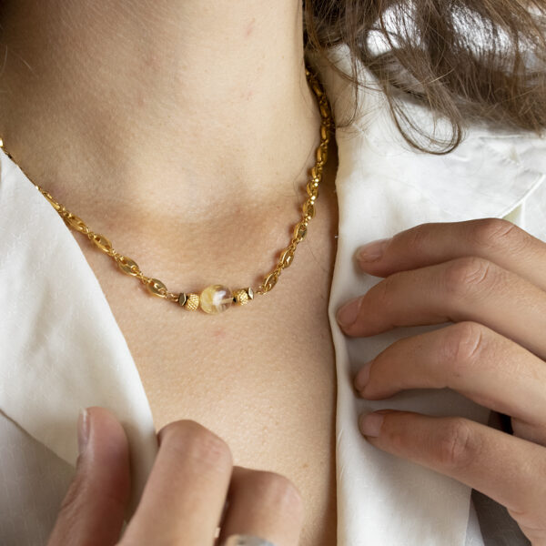 Collier en chaine maille grain de café en acier inoxydable doré et perle de Citrine