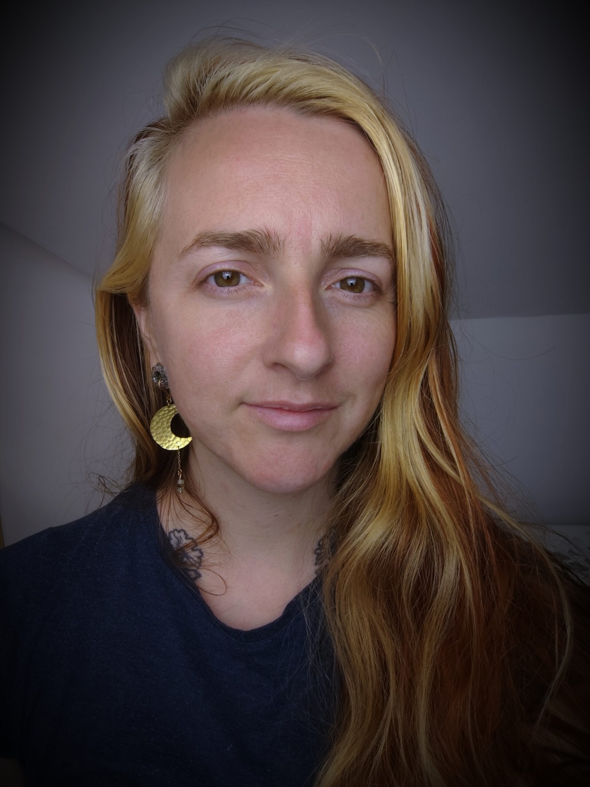 Boucles d'oreilles lunes - Collection "Ode à la nuit" – Image 5