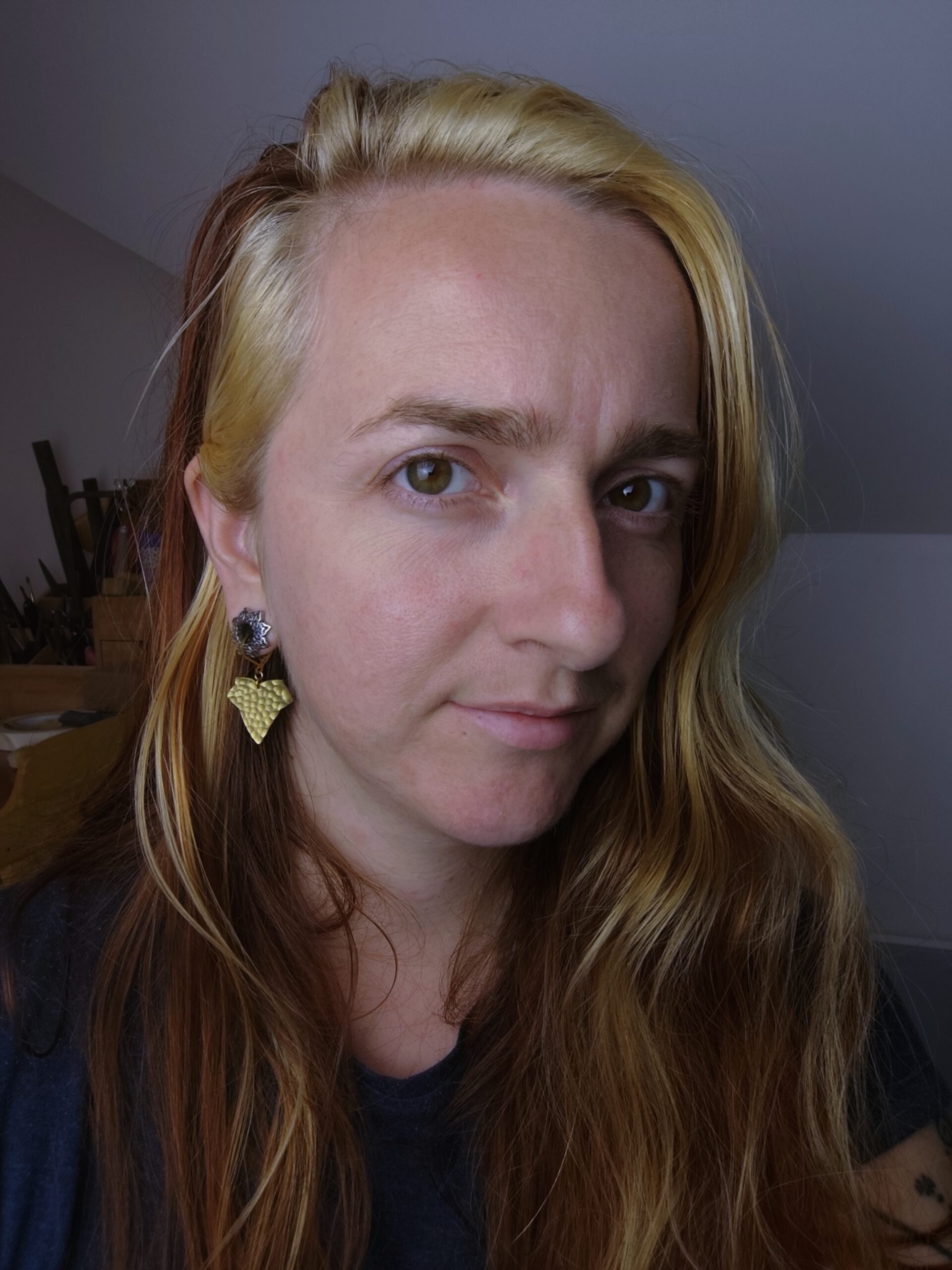 Boucles d'oreilles Lierre - Collection "Murmure Végétal" – Image 5