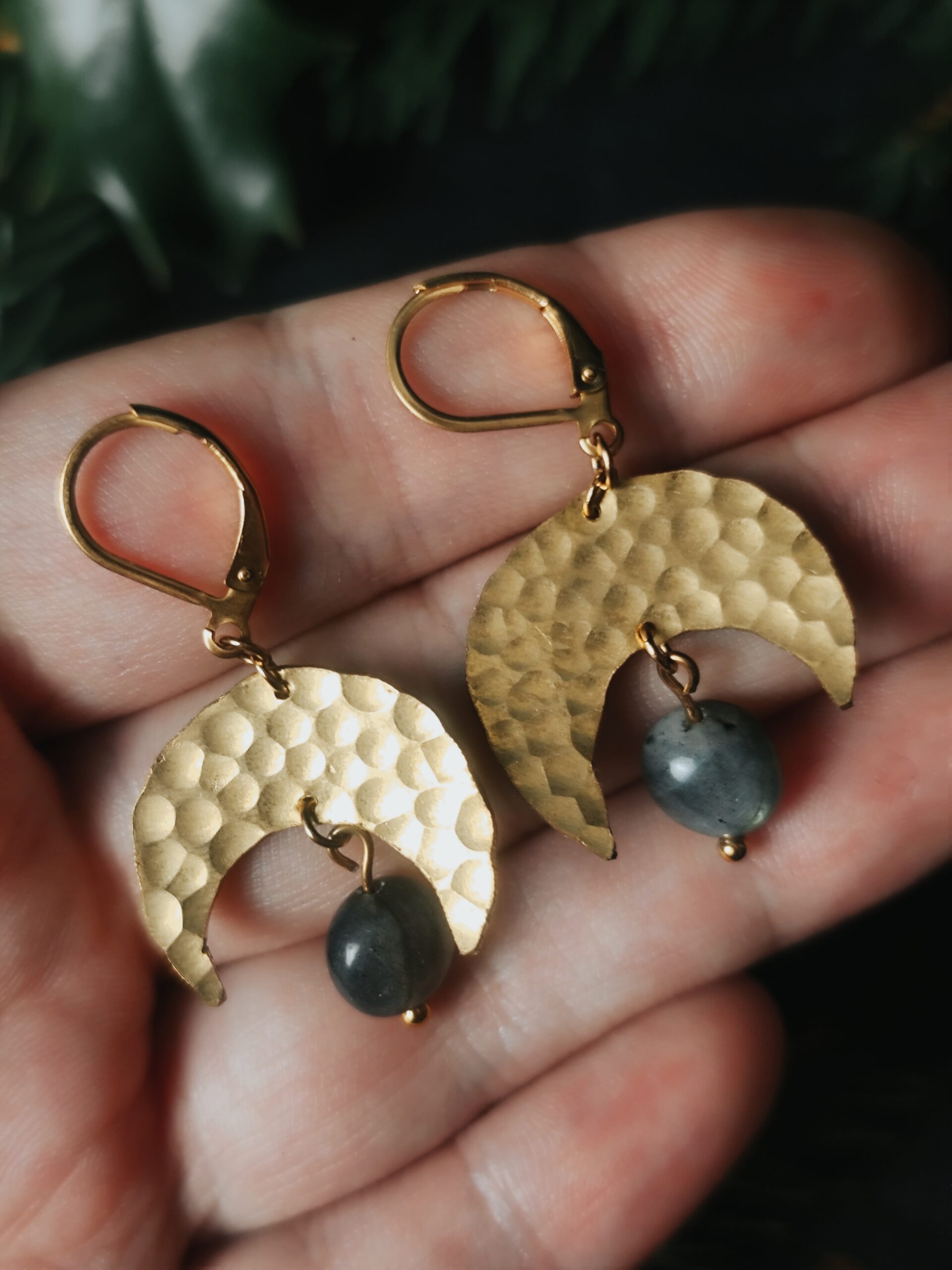Boucles d'oreilles Lune Gardienne - Labradorite – Image 2