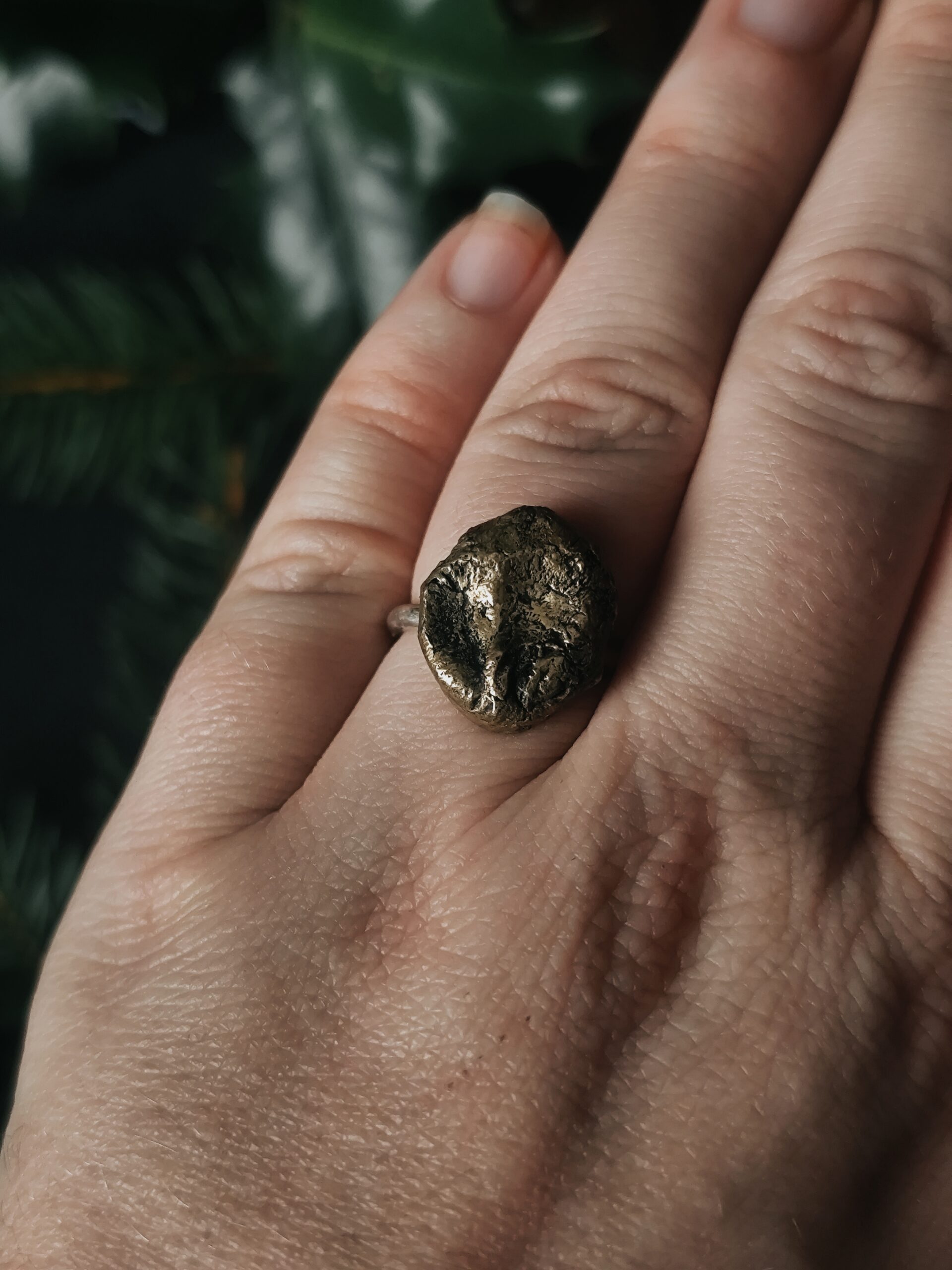 Bague La Bâtisseuse - Argent et Laiton – Image 7