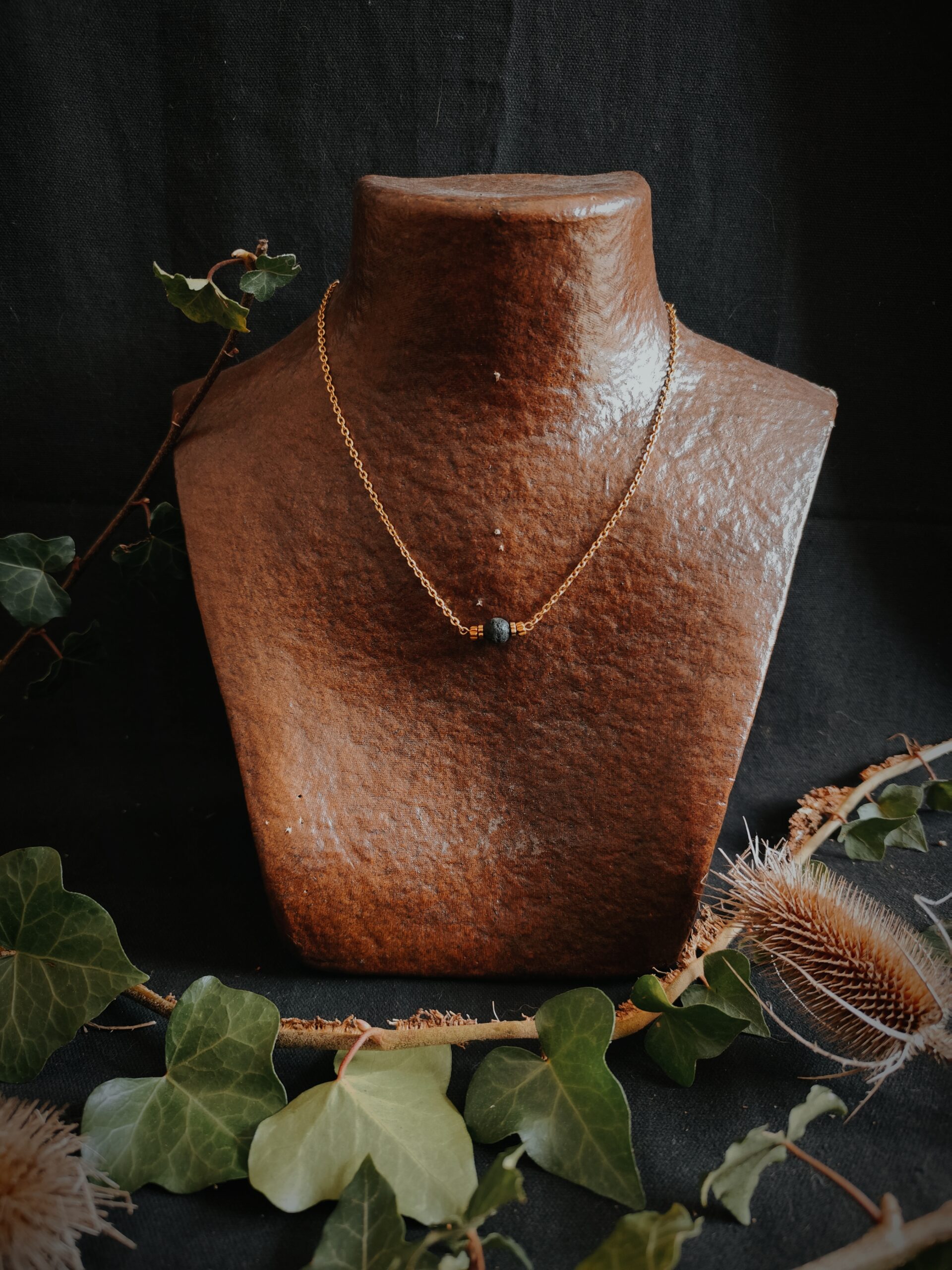 Collier V - Collection Domovoi