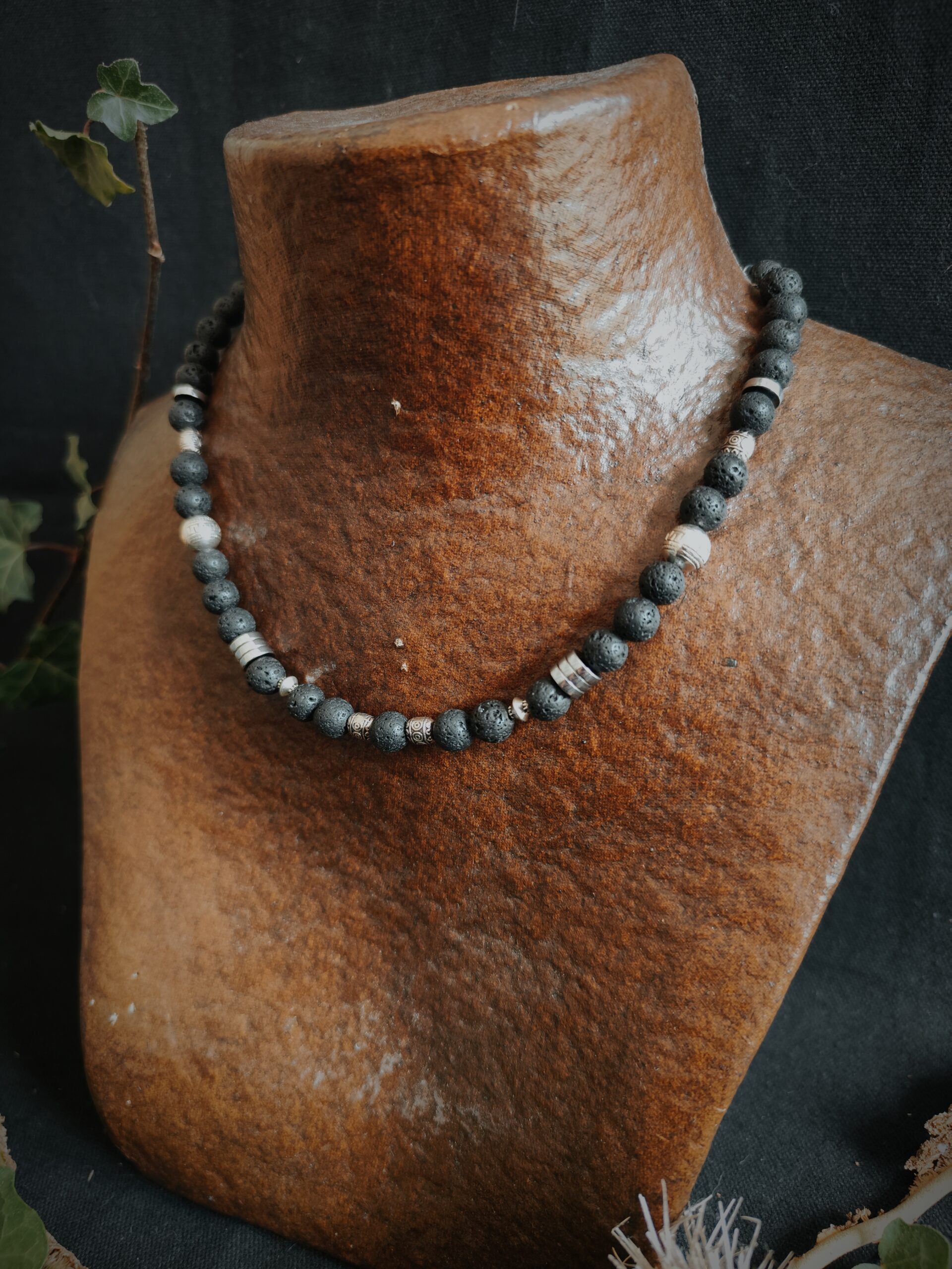 Collier VIII - Collection Domovoi – Image 2