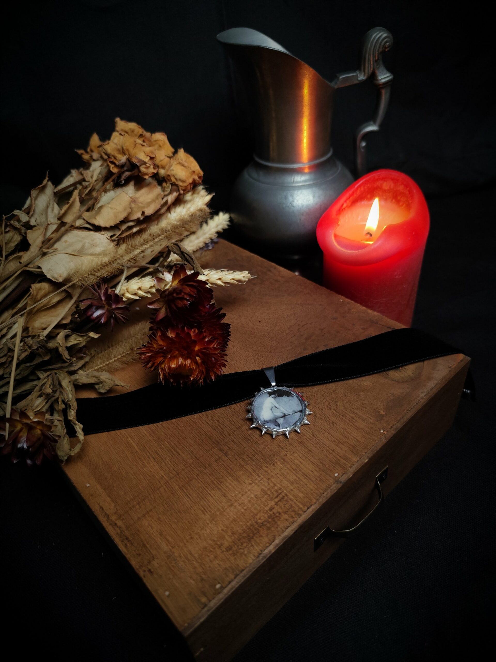 Collier "Départ pour le Sabbat" - Collection "Sorcières" – Image 7