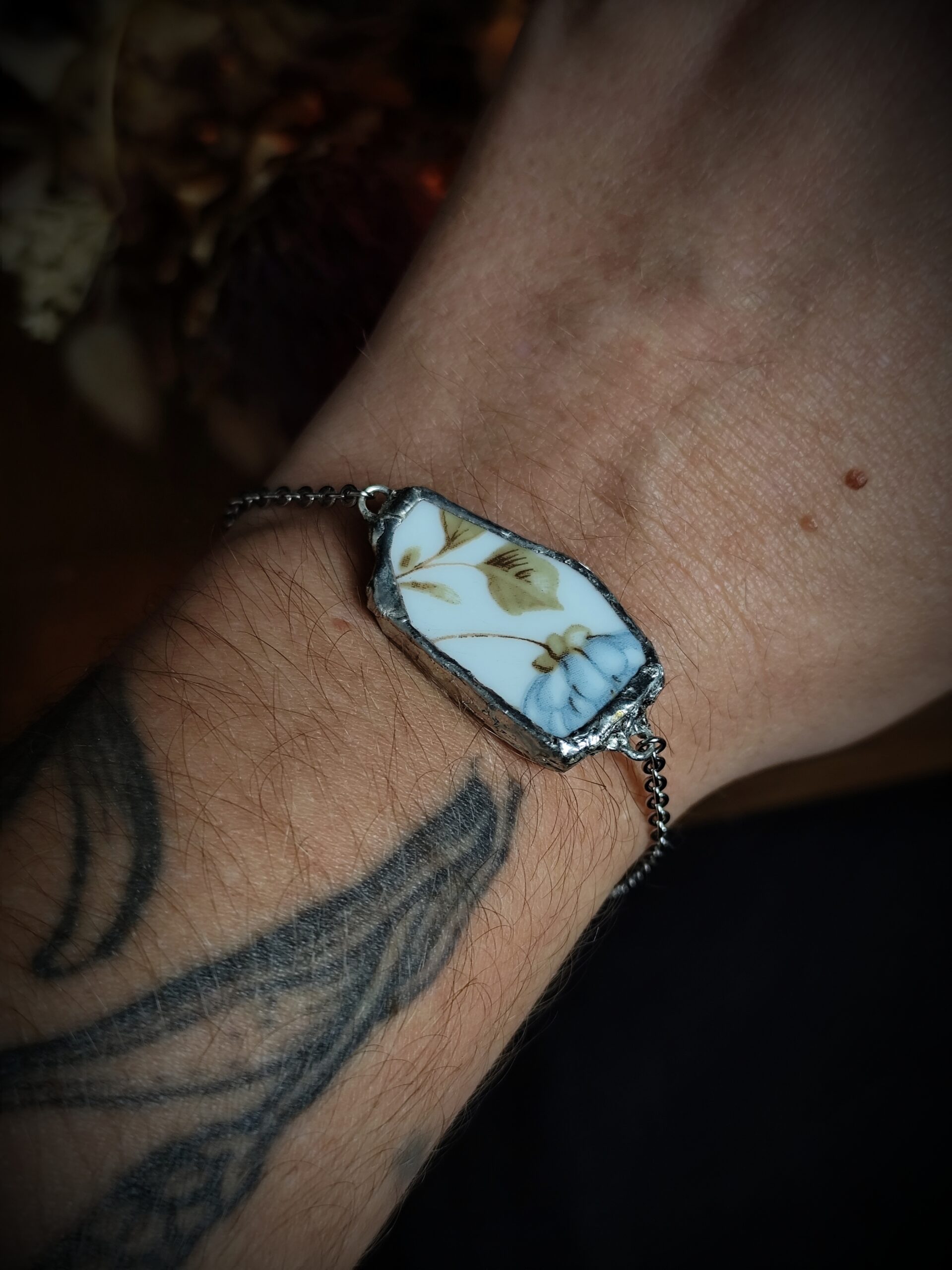 Bracelet fleuri bleu - Collection "Fleurs Sauvées" – Image 6